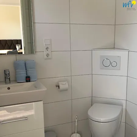Haus Seemowe Ferienwohnung Sudstrand